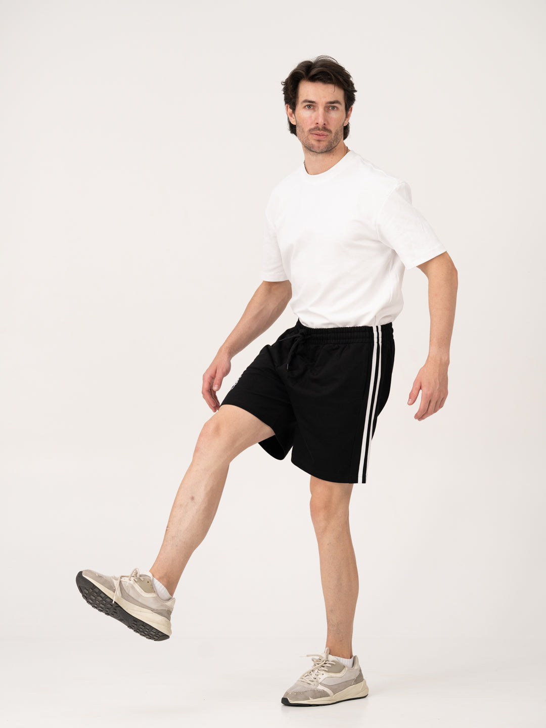 Men's 2 Side Stripes Shorts